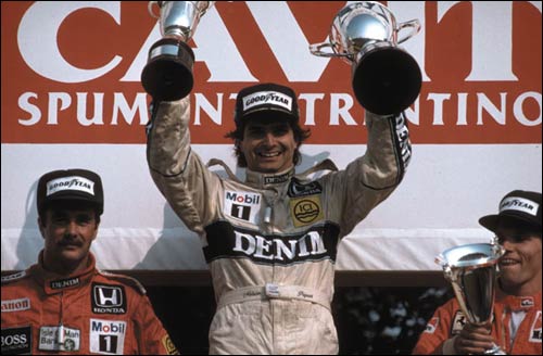 Найджел Мэнселл, Нельсон Пике и Стефан Йоханссон (слева направо) на подиуме Гран При Италии 1986 года