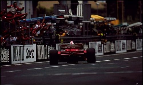 Победный финиш Михаэля Шумахера на Гран При Франции 1997 года