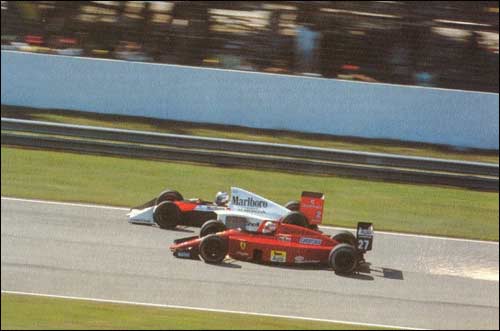 Мэнселл опережает Проста в споре за победу на Гран При Бразилии 1989 года