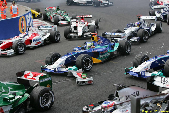 Старт Гран При Бельгии 2004 года