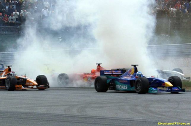 Авария на старте Гран При Австрии 2000 года
