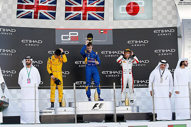 Подиум второй гонки GP3 в Абу-Даби