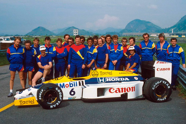 Команда Williams перед началом Гран При Бразилии 1986 года