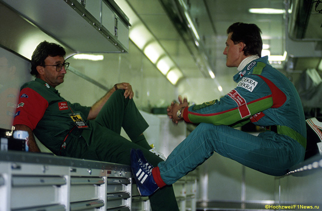 Эдди Джордан и Михаэль Шумахер в моторхоуме Jordan на Гран При Бельгии 1991 года