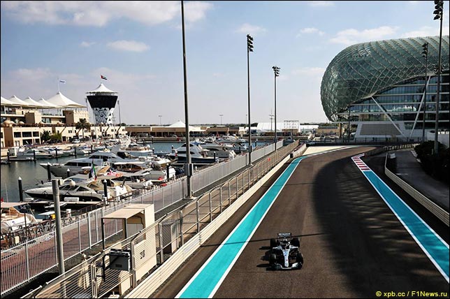 Валттери Боттас на тестах Pirelli в Абу-Даби