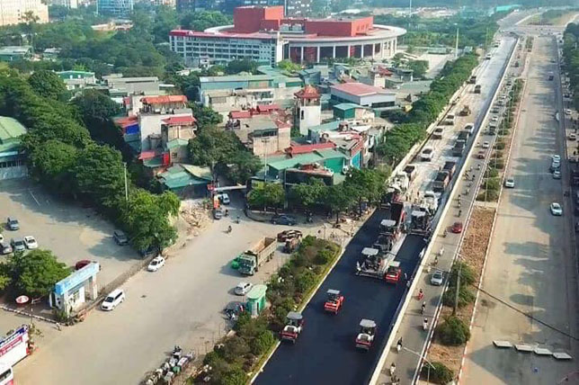 Строительство трассы в Ханое