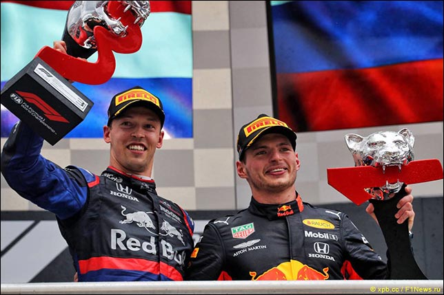 Даниил Квят и Макс Ферстаппен на подиуме Гран При Германии