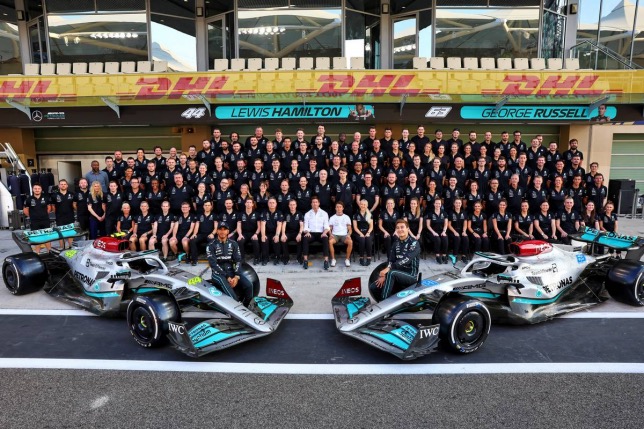 Команда Mercedes, фото XPB