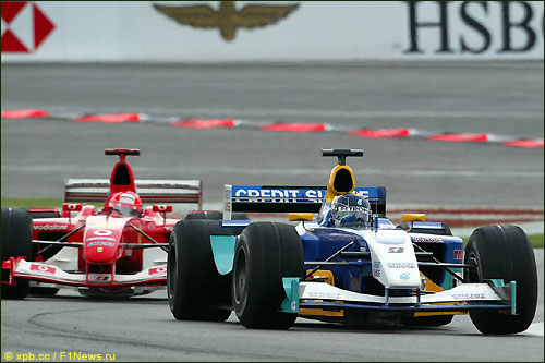 Гран При США 2003 года: Михаэль Шумахер догоняет Хайнца-Харальда Френтцена