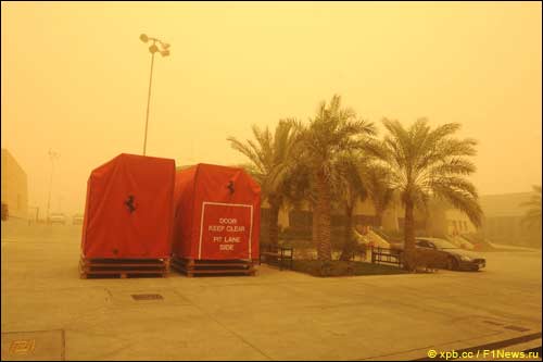 Февральская песчаная буря в Бахрейне