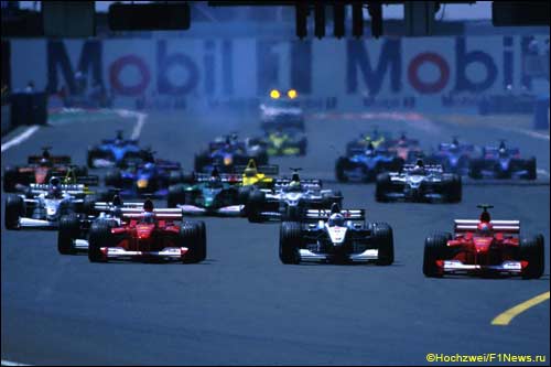 Старт Гран При Франции 2000 года