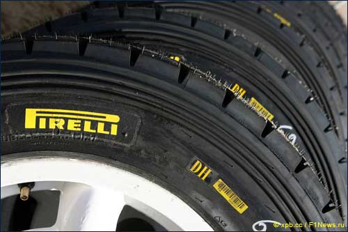 Сейчас Pirelli является официальным поставщиком WRC