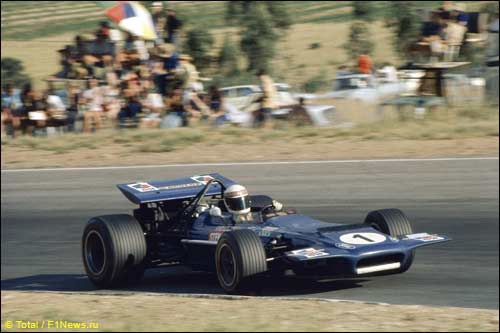 Победитель Гран При Испании 1970 года Джеки Стюарт