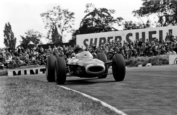 Грэм Хилл на Гран При Великобритании 1964 года