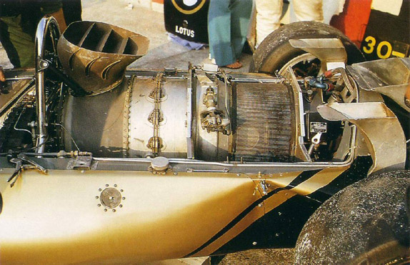 Газотурбинный двигатель Pratt & Whitney на Lotus 56B 