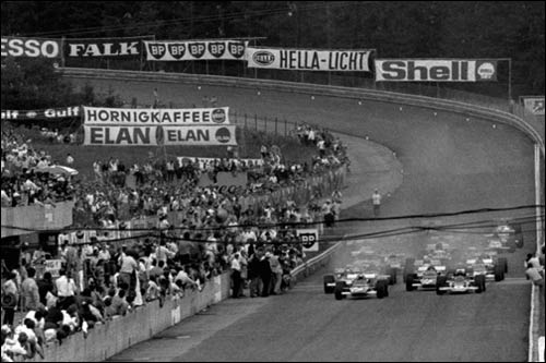 Старт Гран При Австрии 1970 года. Фото из архива Бернара Кея