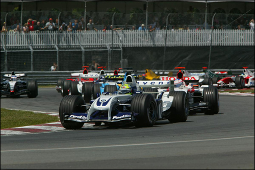 Ральф Шумахер лидирует на старте Гран При Канады 2004 года