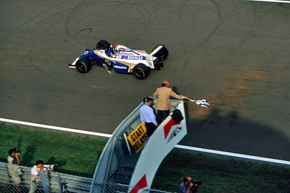 Дэймон Хилл выигрывает Гран При Италии 1994 года