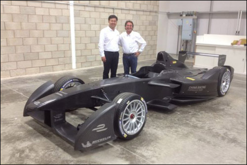 Стивен Лу, руководитель команды China Racing, и Адриан Кампос, владелец Campos Racing