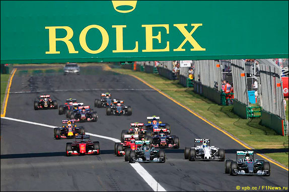Старт Гран При Австралии 2015