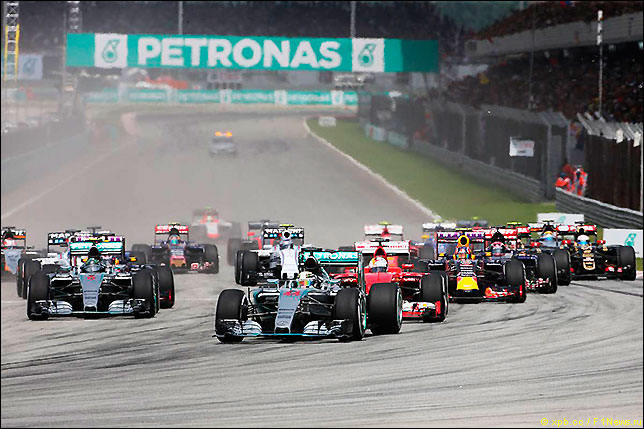 Старт Гран При Малайзии 2015