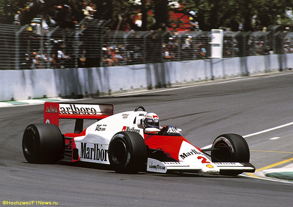 Ален Прост на трассе Гран При Франции в 1985 году