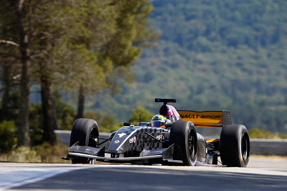 Тесты 18-дюймовых шин Michelin на Формуле Renault 3.5