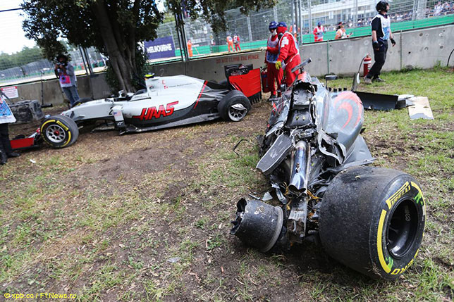 McLaren Фернандо Алонсо после аварии в Мельбурне