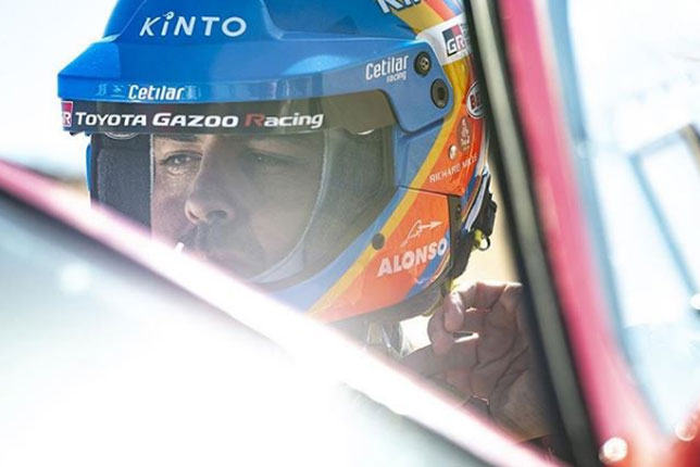Фернандо Алонсо (фото из Instagram гонщика)