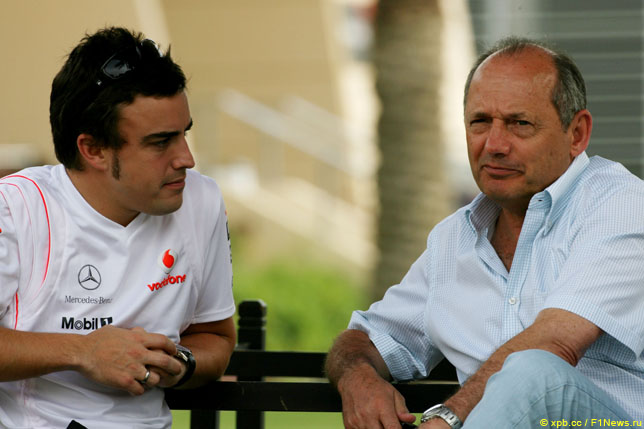Фернандо Алонсо и Рон Деннис, 2007 год