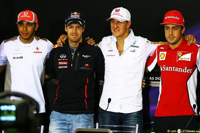 Льюис Хэмилтон, Себастьян Феттель, Михаэль Шумахер и Фернандо Алонсо. Гран При Бразилии 2012 года
