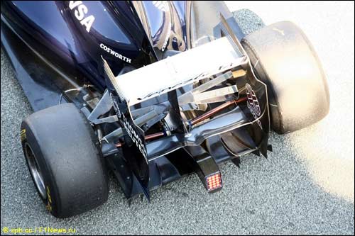 Задняя часть Williams FW33