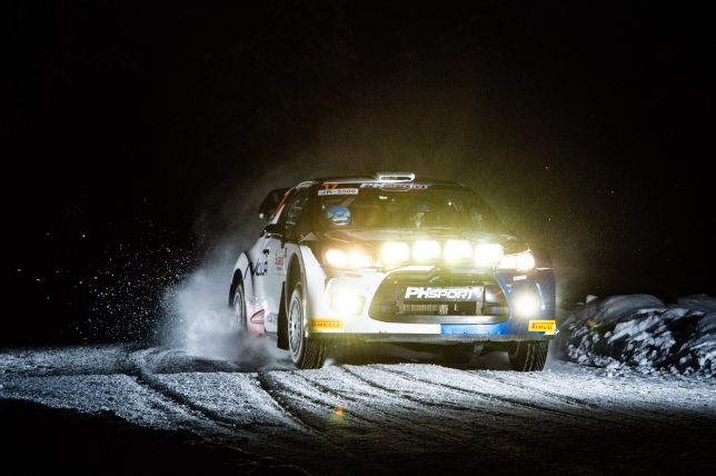 Валттери Боттас за рулём Citroen DS3 WRC на трассе Artcic Rally, фото из Twitter гонщика