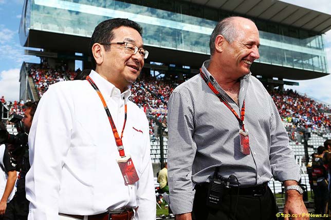 Рон Деннис и Такахиро Хачиго, глава компании Honda Motor