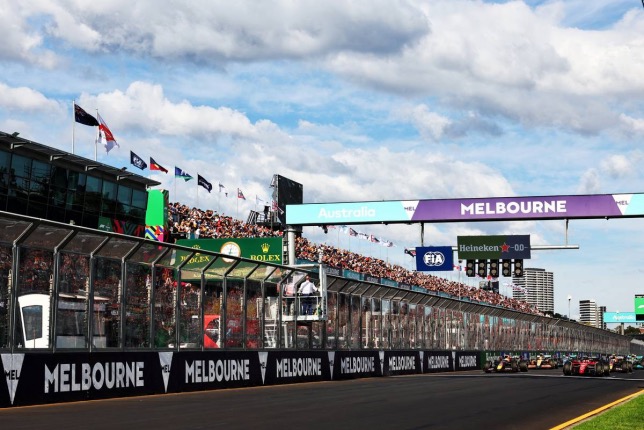 Старт Гран При Австралии, фото XPB