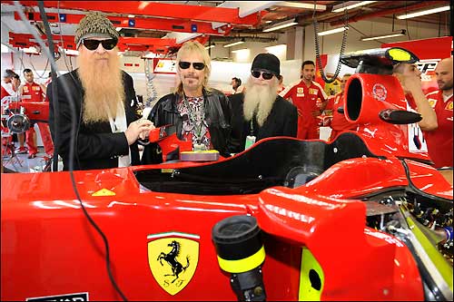 Группа ZZ Top в гостях у команды Ferrari