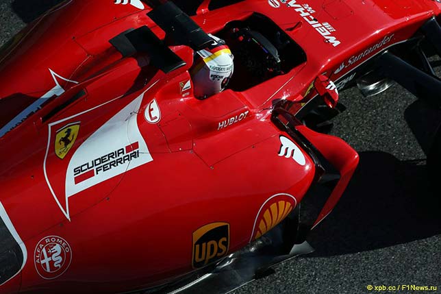 Ferrari SF15-T на тестах в Барселоне