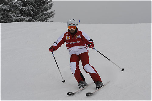 Во вторник Фелипе Масса катался на лыжах