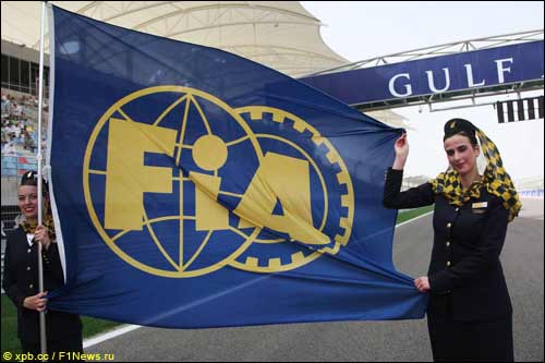 Флаг FIA на Гран При Бахрейна