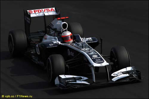 Рубенс Баррикелло за рулём Williams FW33