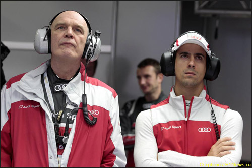 Руководитель Audi Motorsport Вольфганг Ульрих и Лукас ди Грасси