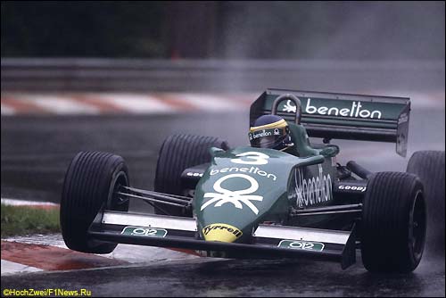 На Гран При Бельгии 1983 Микеле финишировал только 14-м, но следующий этап по улицам Детройта выиграл 