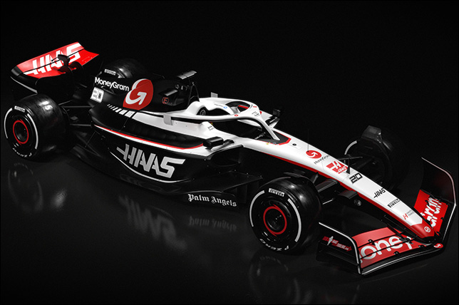 Раскраска новой машины Haas F1