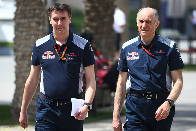 Джеймс Ки, технический директор Toro Rosso, и Франц Тост, руководитель команды
