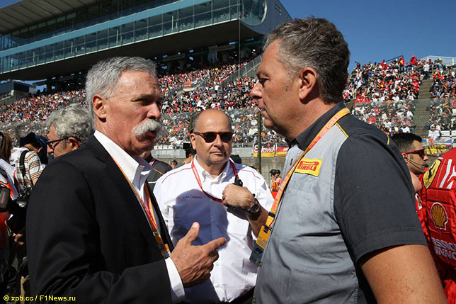 Марио Изола (справа) и Чейз Кэри, исполнительный директор Формулы 1
