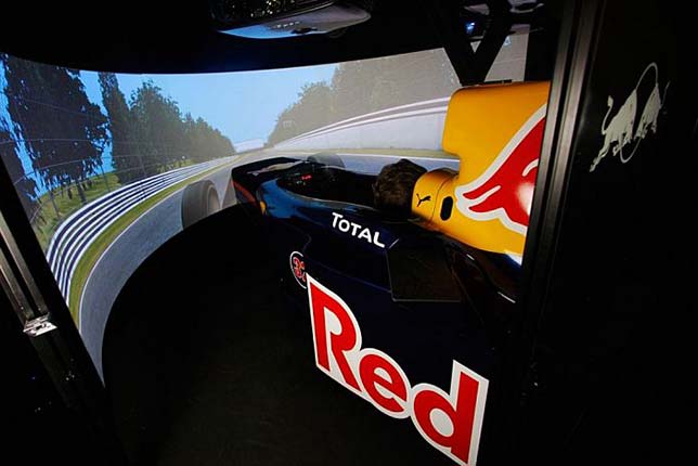 Симулятор Red Bull Racing
