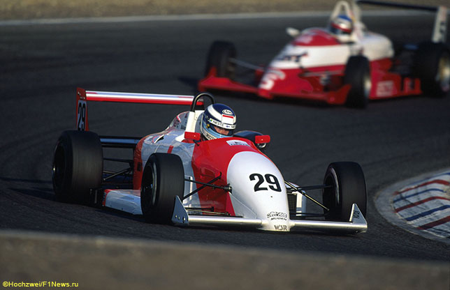 Мика Хаккинен и Михаэль Шумахер во времена выступлений в Формуле 3, 1990 год