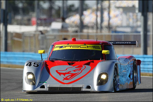 Прототип Riley-Porsche команды Flying Lizard