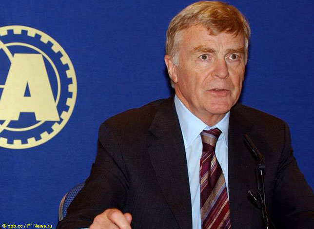 Макс Мосли во времена президентства в FIA, 2002 год