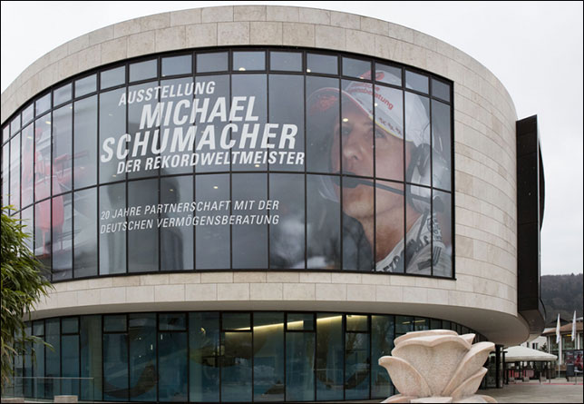 Выставка в Марбурге, посвящённая Михаэлю Шумахеру